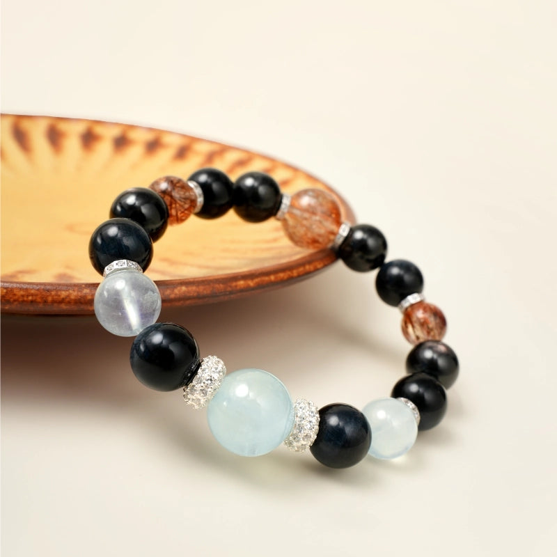 Ultra smooth — “with the wind and the tide”